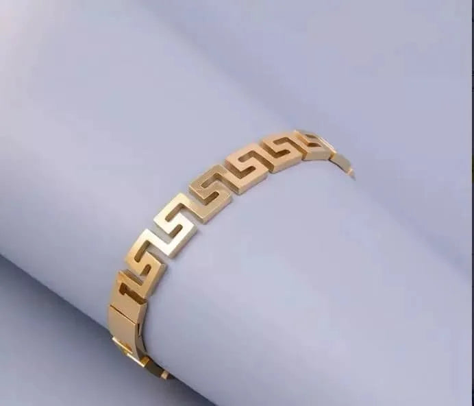 WOMEN'S GREEK KEY BANGLE BRACELET STAIN , GOLD PLATED